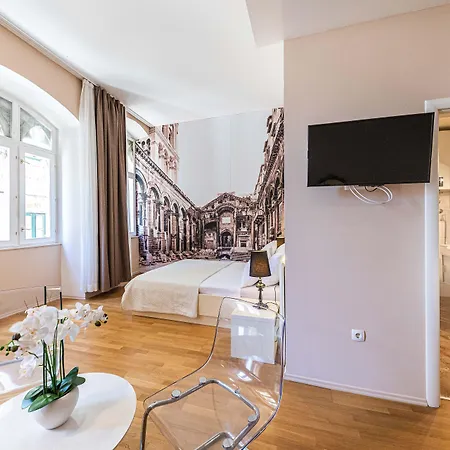 Pjaca Гостевой дом 4*