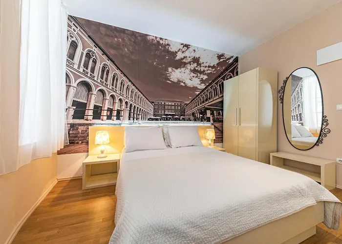 Pjaca ゲストハウス