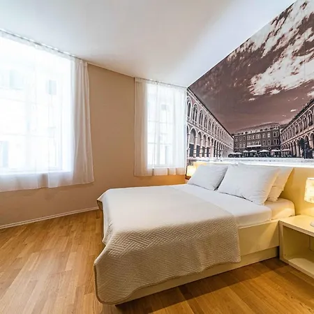 Pjaca Gæstehus 4*